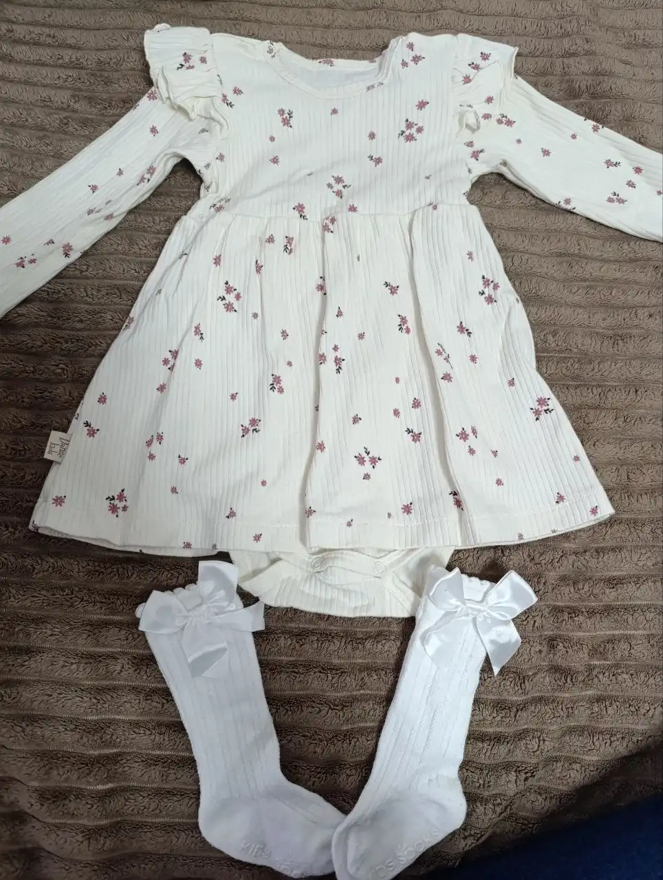 Платья размер 68-74 с пышной юбкой