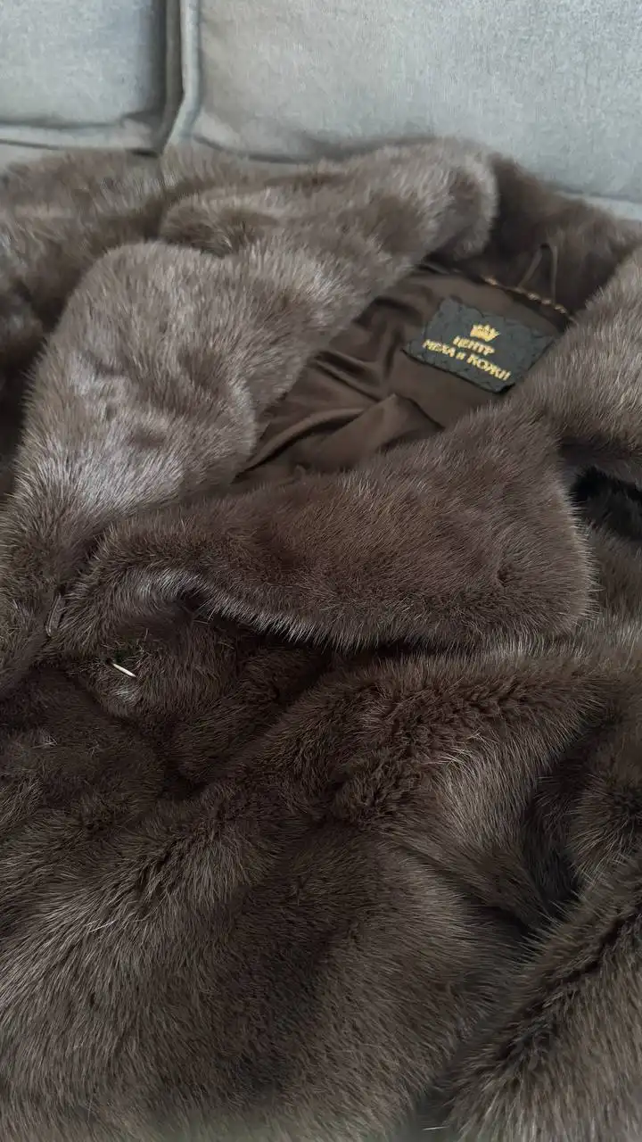 Продам шубу норку, размер 42-44