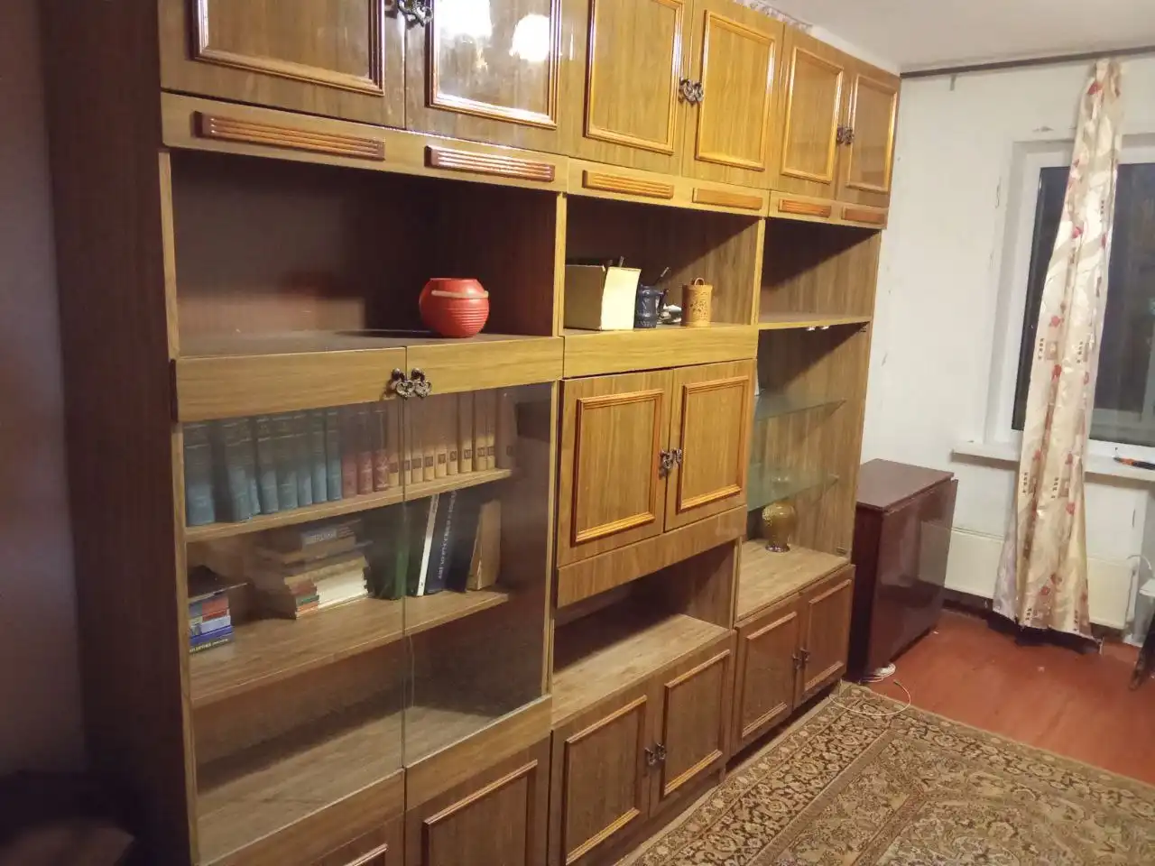 Советская шкаф-стенка