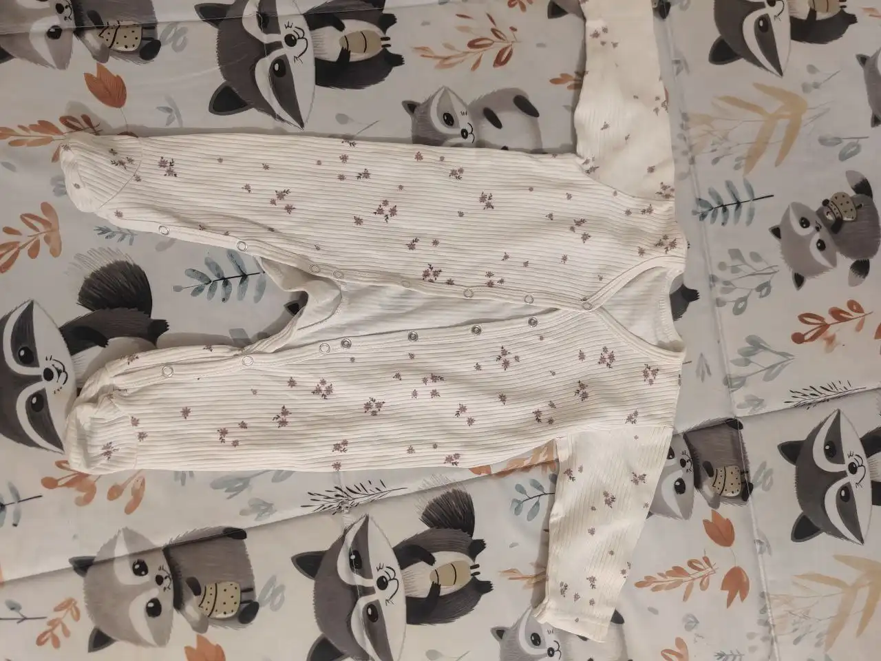 Продам детские вещи размер 62-68