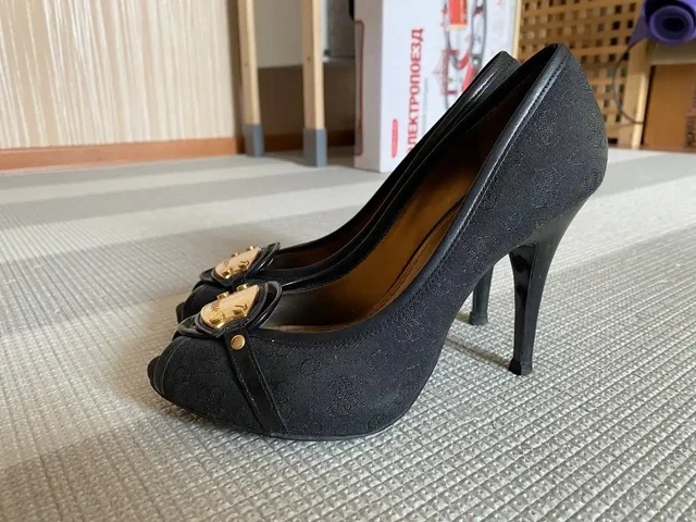 Туфли Guess оригинал, размер 36 - частное объявление в Томск