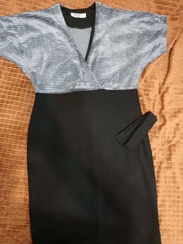 Продам женское платье размер 52-54 - Одежда в Томск