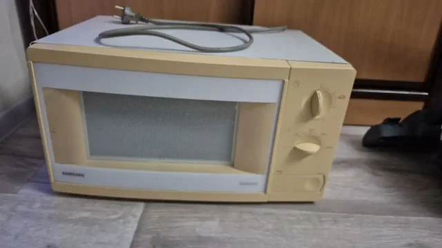 Микроволновка Самсунг рабочая - Барахолка в Томск