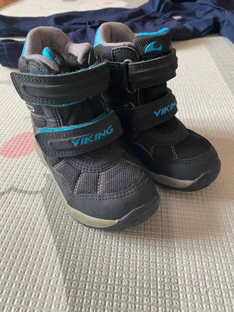 Ботинки Viking и Kotofey