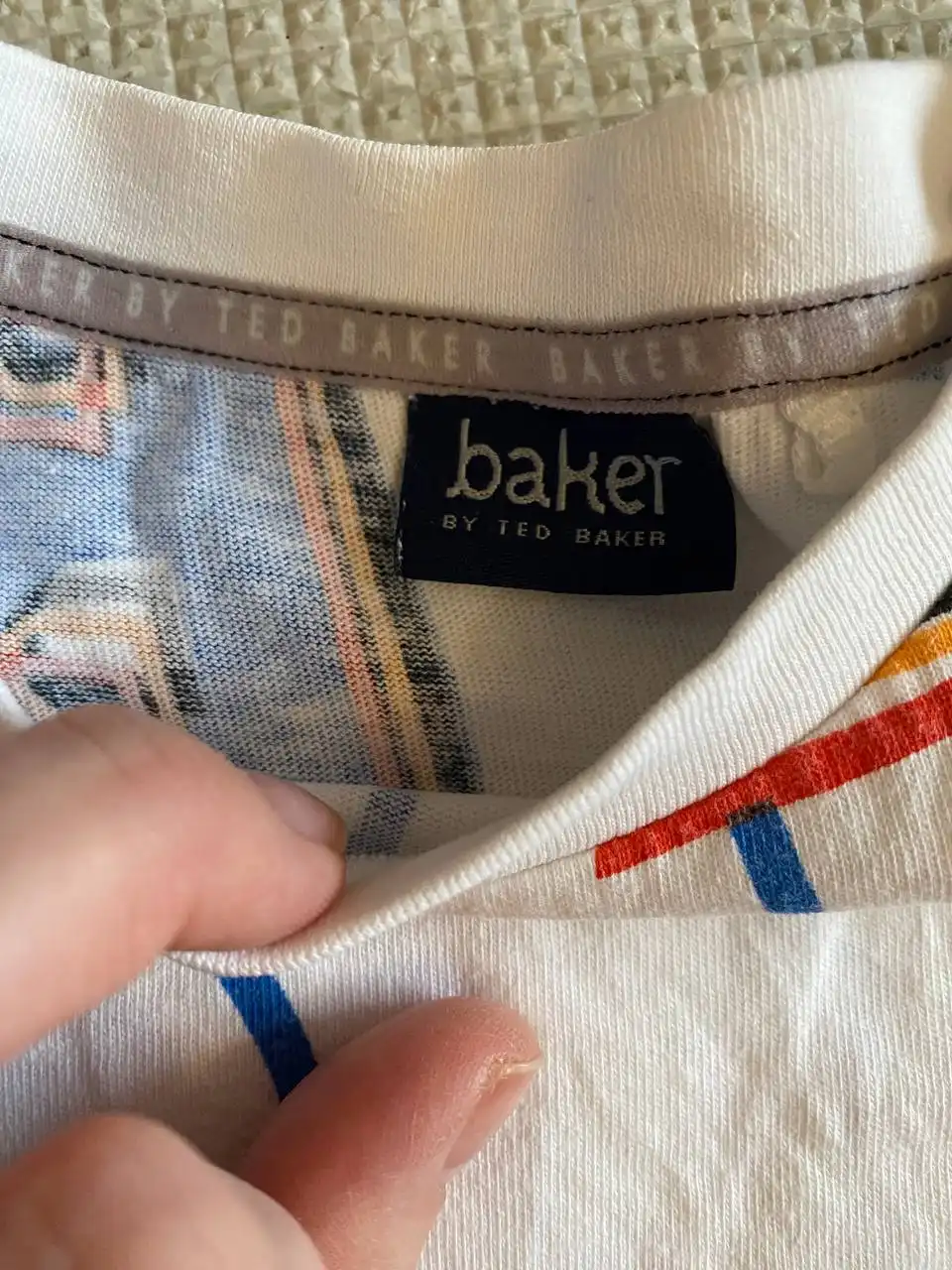 Комплект одежды размер 104 в отличном состоянии