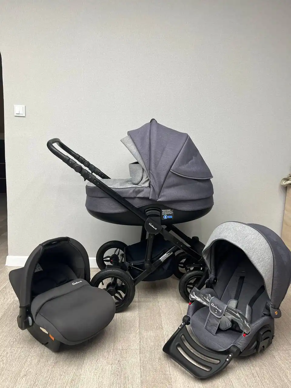 Продам коляску 2в1 Geburt (2024)