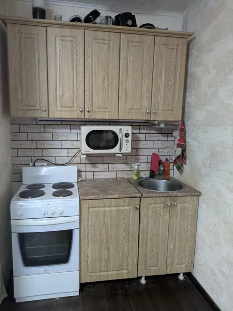 Продам гарнитур с мойкой и сушилкой для посуды - Растения в Томск