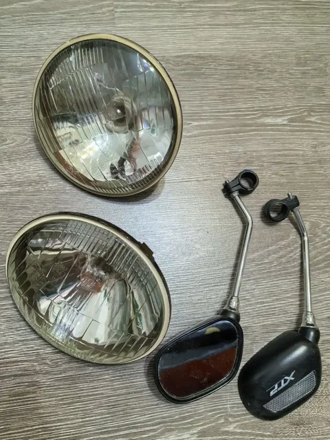 Продам фары на ВАЗ-2101 (копейка) оригинал СССР - Запчасти в Томск