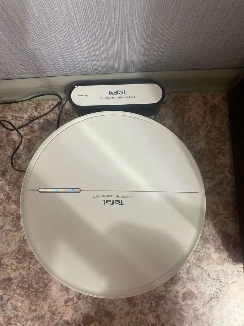 Продажа робота пылесоса с влажной и сухой уборкой