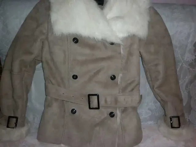 Двубортная дубленка с длинным мехом OSTIN размер L - частное объявление в Томск
