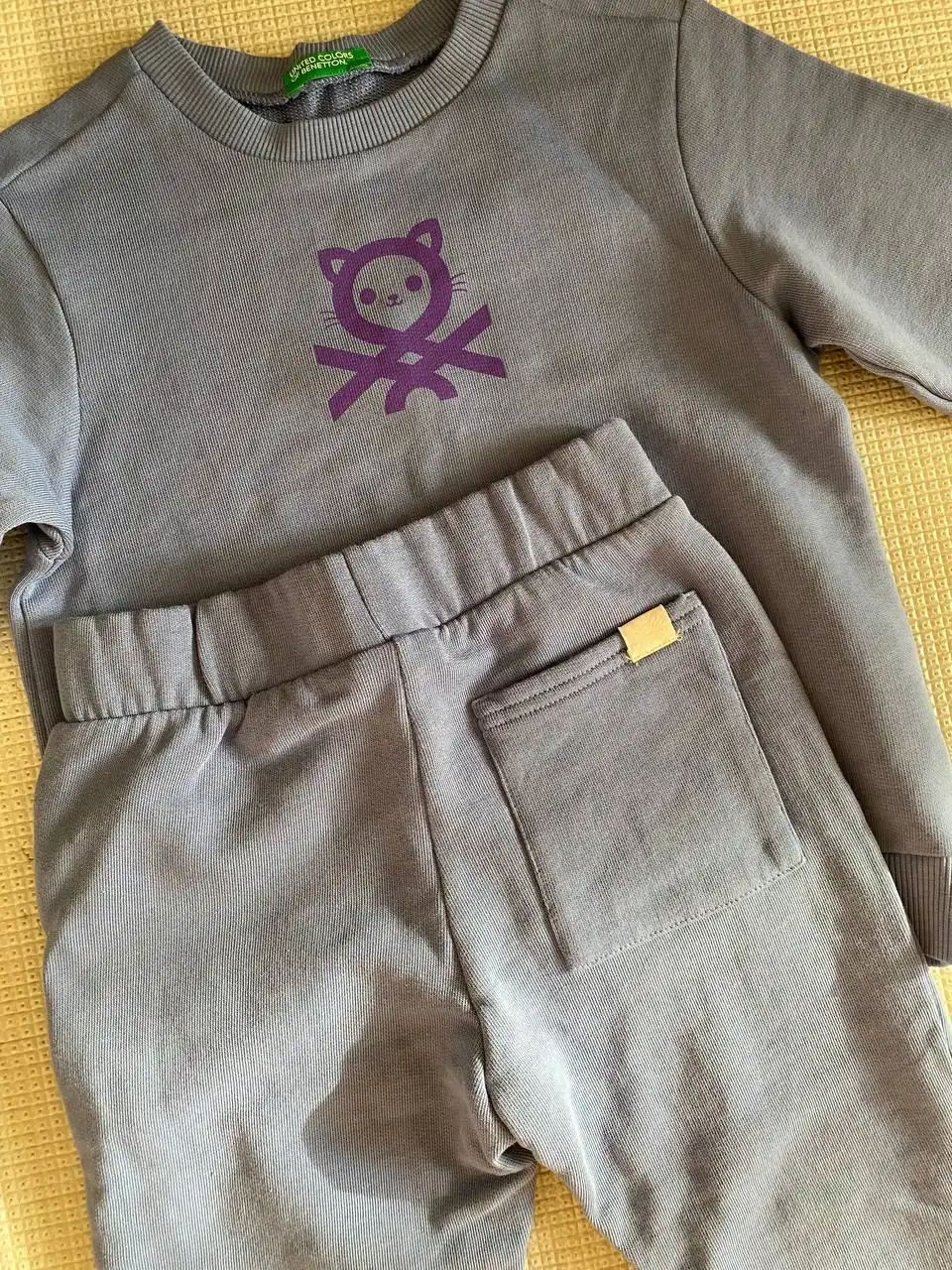 Костюм Benetton размер 110 новый - Детская одежда (Одежда) в Томск