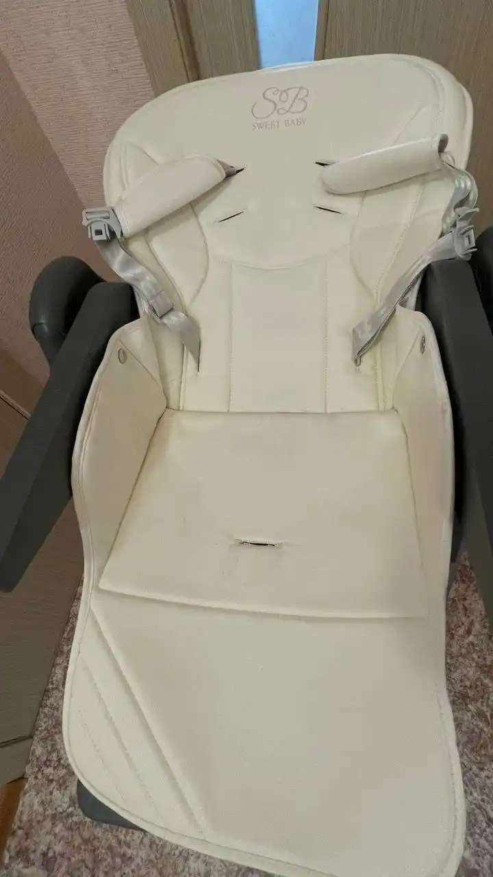 Продам стул для кормления с регулировками - Детская мебель (Товары для детей) в Томск