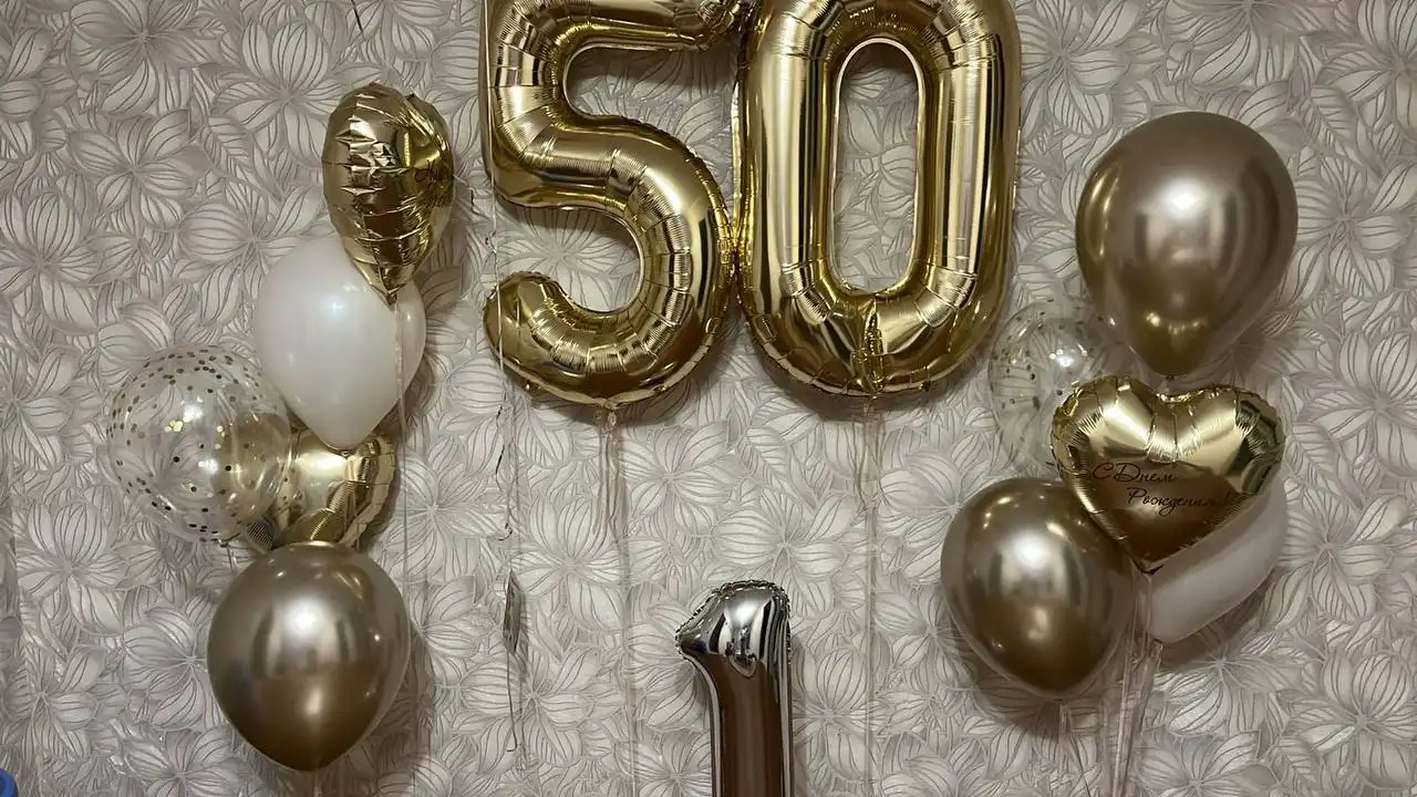 Шары на праздник - Праздничные украшения (Хобби и отдых) в Томск