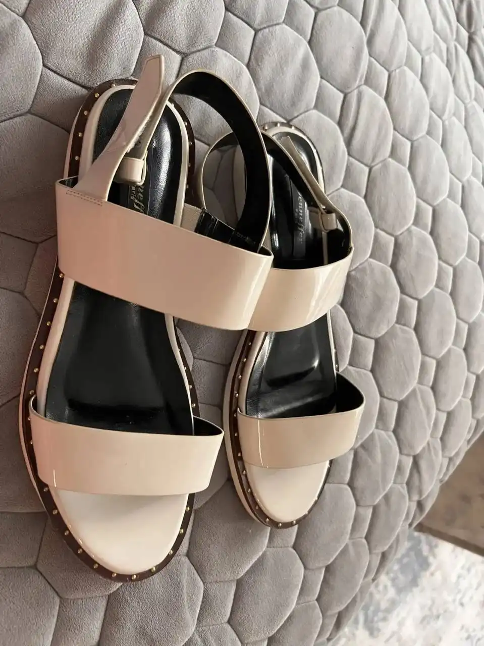 Объявление о продаже в Томске - Барахолка в Томск