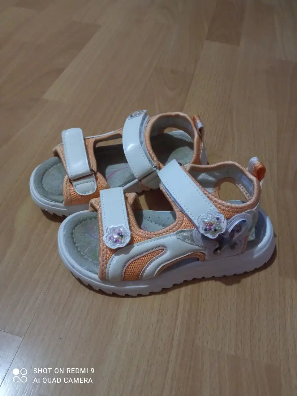 Босоножки на девочку 28р, по стельке 18см - Обувь детская (Товары для детей) в Томск