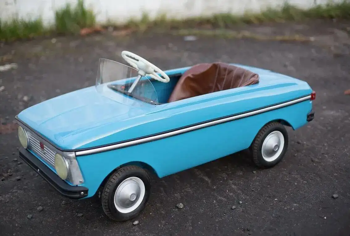 Покупка моделей авто СССР и педальных машин - Коллекционирование (Хобби и отдых) в Томск