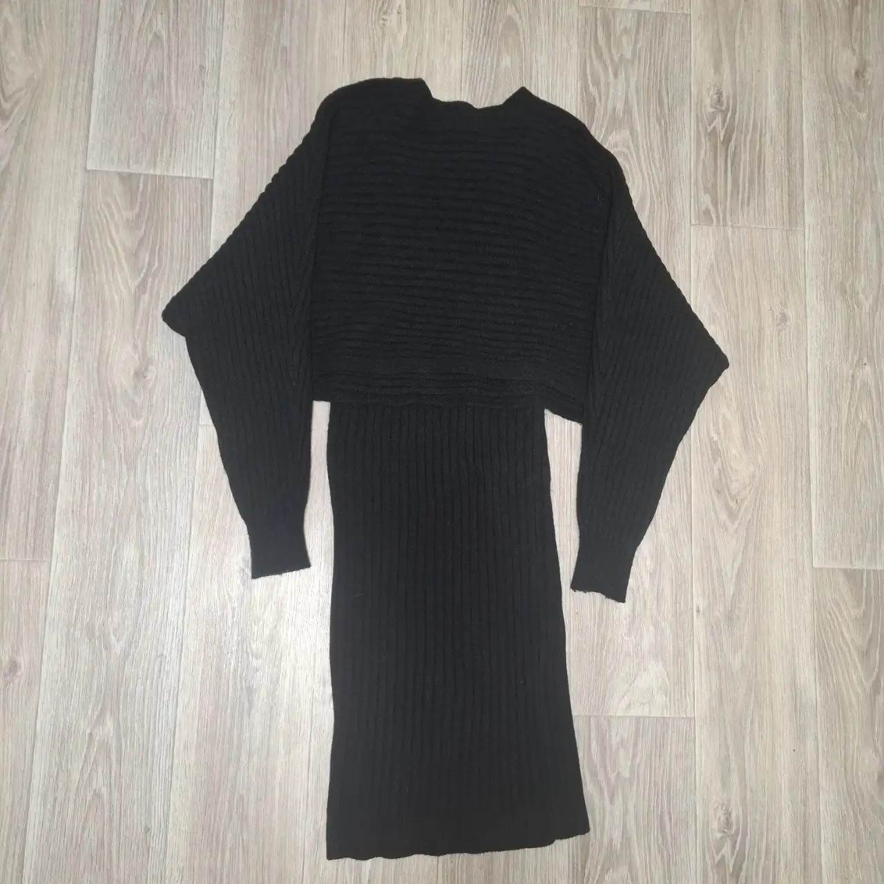 Продажа одежды: кофты, футболки, платье, водолазка - Одежда в Томск