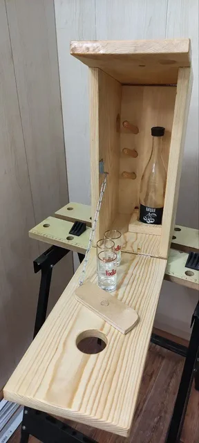 Оригинальный бар в подарок на 23 февраля - Коллекционные игрушки в Томск