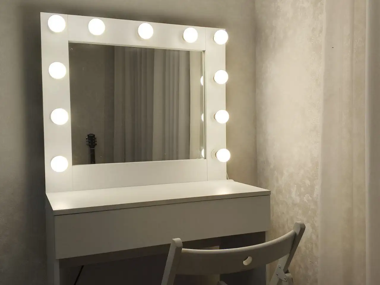 Туалетный столик со стулом - Для дома и дачи в Северск