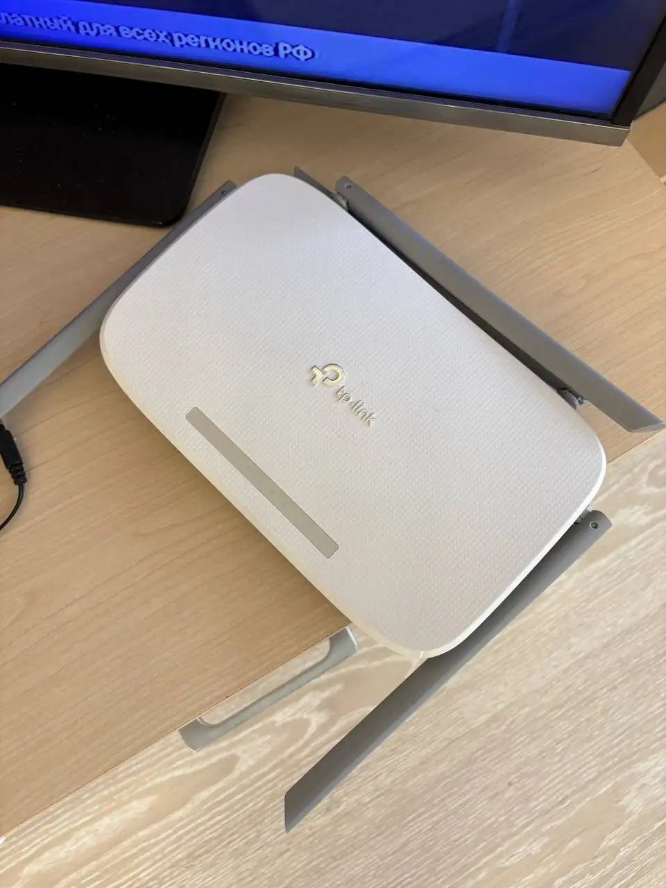 Продам новый роутер в коробке - Сетевое оборудование (Электроника) в Томск