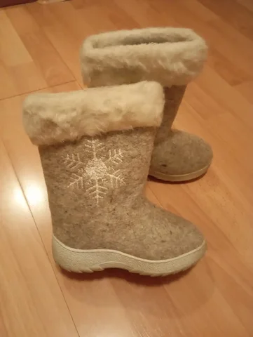 Валенки 30 размера - Блузки в Томск