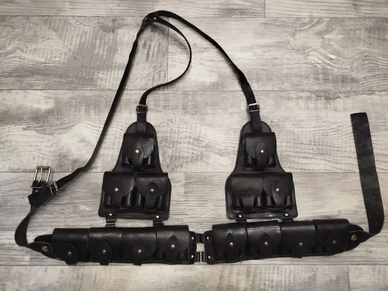 Кожаный патронташ на 42 патрона - Охота и рыбалка (Хобби и отдых) в Томск