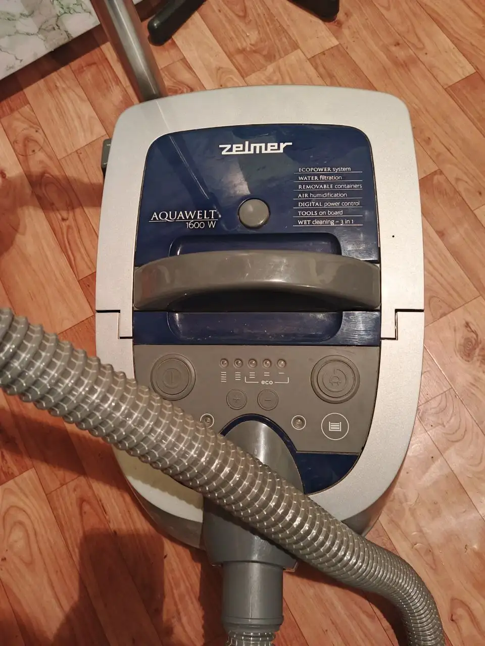 Продам моющий пылесос в хорошем состоянии - Техника для дома (Барахолка) в Томск