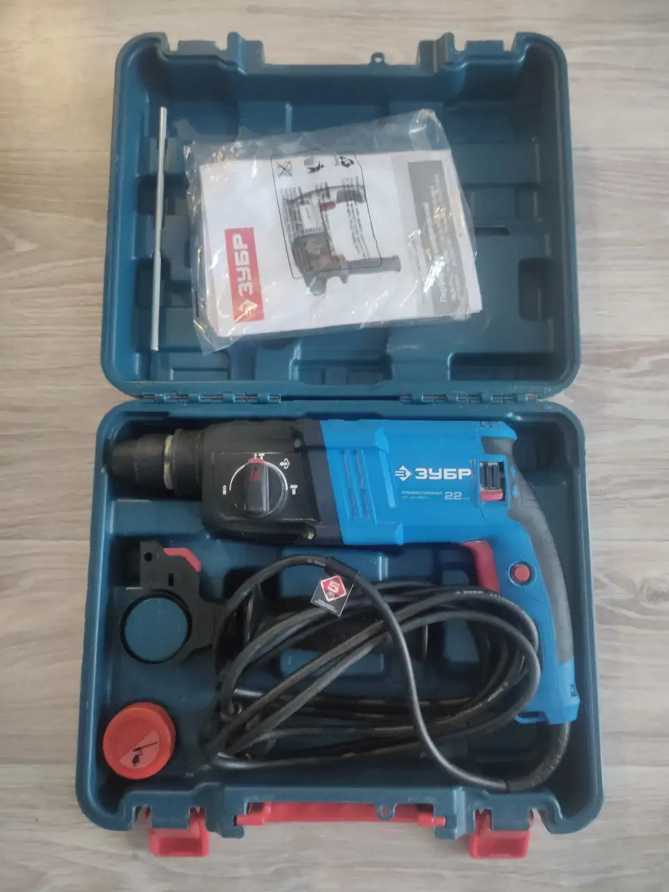 Перфоратор Зубр в отличном состоянии - Инструменты (Барахолка) в Северск