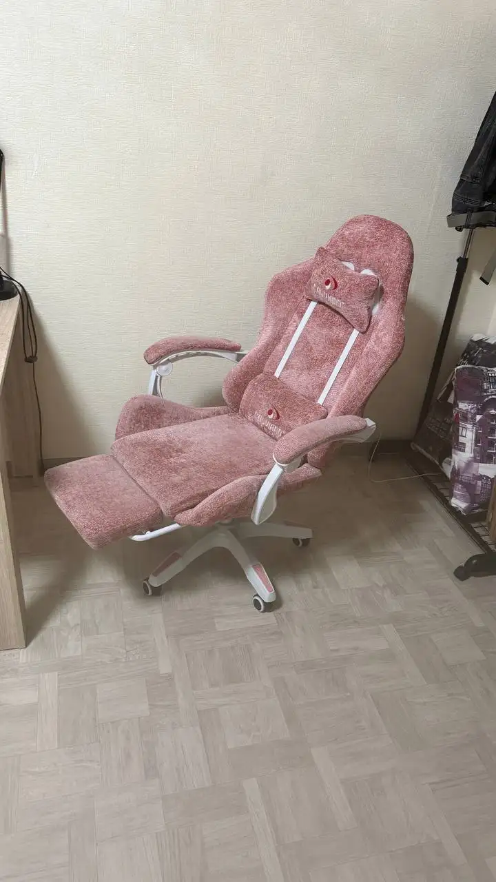 Компьютерное кресло с выдвижной подножкой - Мебель (Барахолка) в Томск