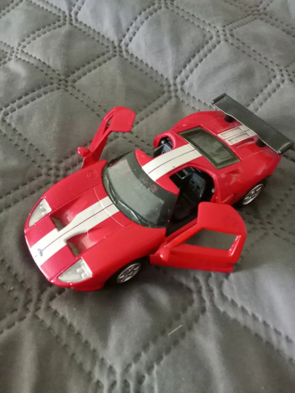 Детские машинки с открывающимися дверками - Игрушки (Товары для детей) в Томск