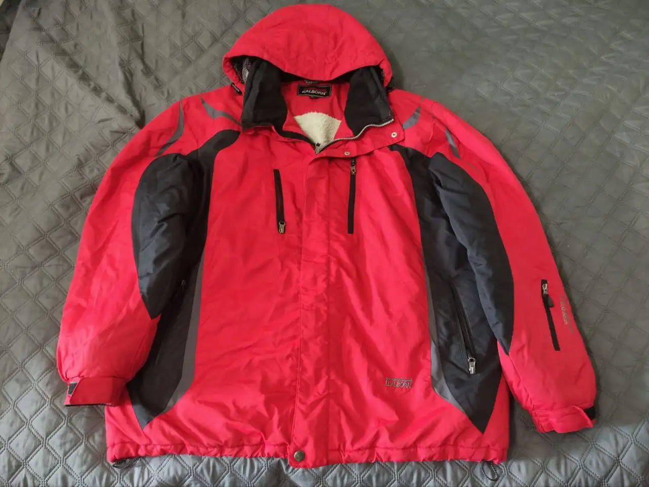 Мужская лыжная куртка 54-56, рост 186 - Верхняя одежда (Одежда) в Томск