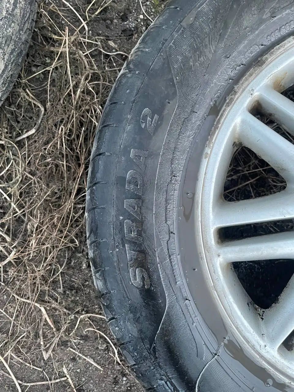 Колёса в сборе 15r летние Viatti Strada2 - Колёса и диски (Запчасти) в Томск