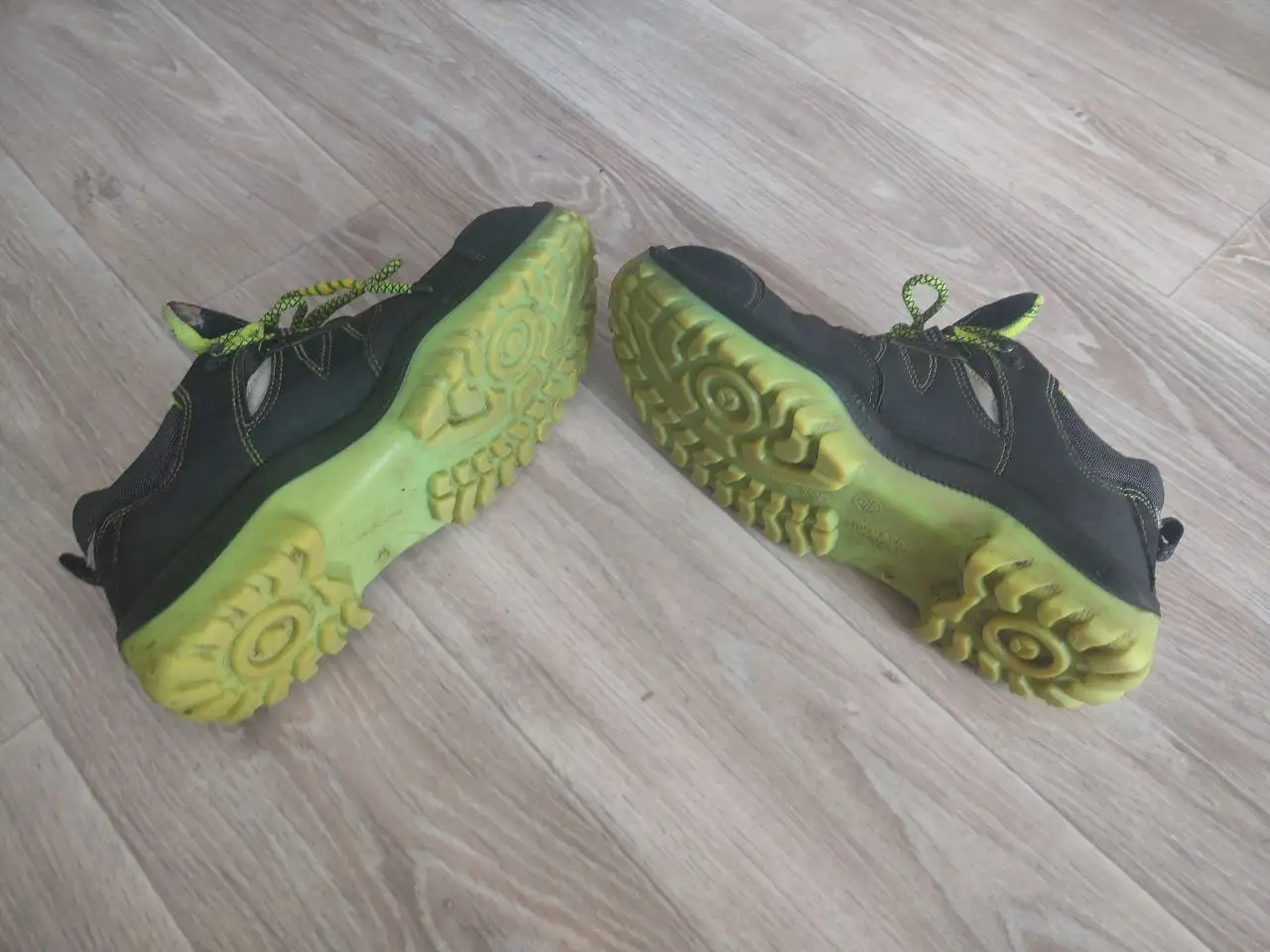 Продам рабочие ботинки Техноавиа Неогард Лайт 45 размер - Обувь (Одежда) в Северск