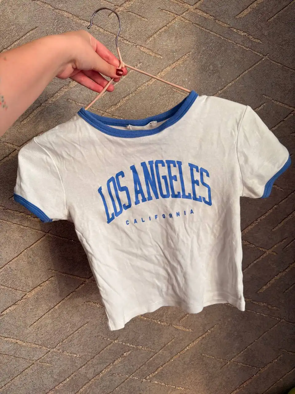 Футболки размер S, б/у - Футболки (Одежда) в Томск