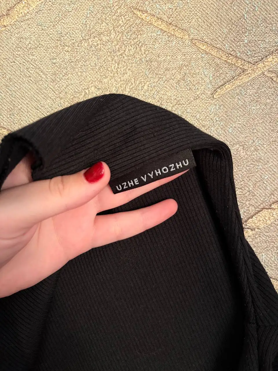 Обычная черная водолазка - Одежда в Томск