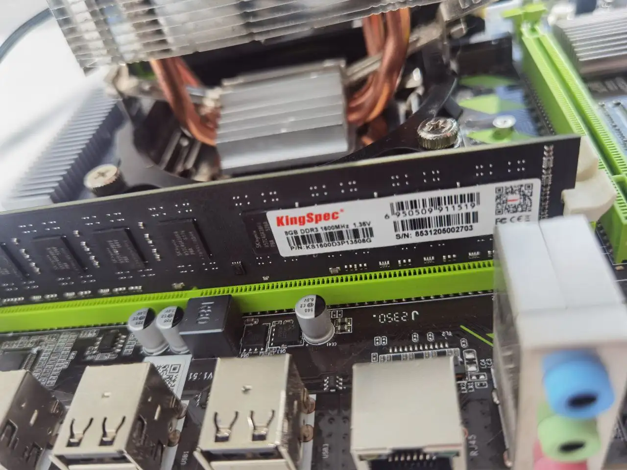 Продается рабочая связка: процессор Xeon E5-2650 V2, 16 ГБ DDR3 - Компьютерные комплектующие (Электроника) в Томск