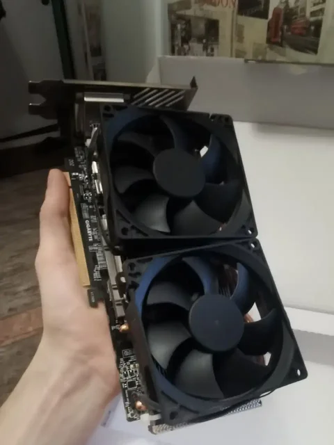 Видеокарта RX580 4GB в рабочем состоянии - Электроника в Томск