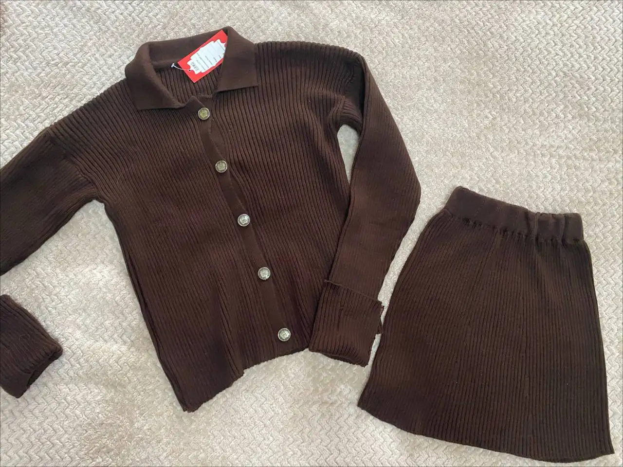 Продажа женской одежды и обуви - Женская одежда (Одежда) в Томск