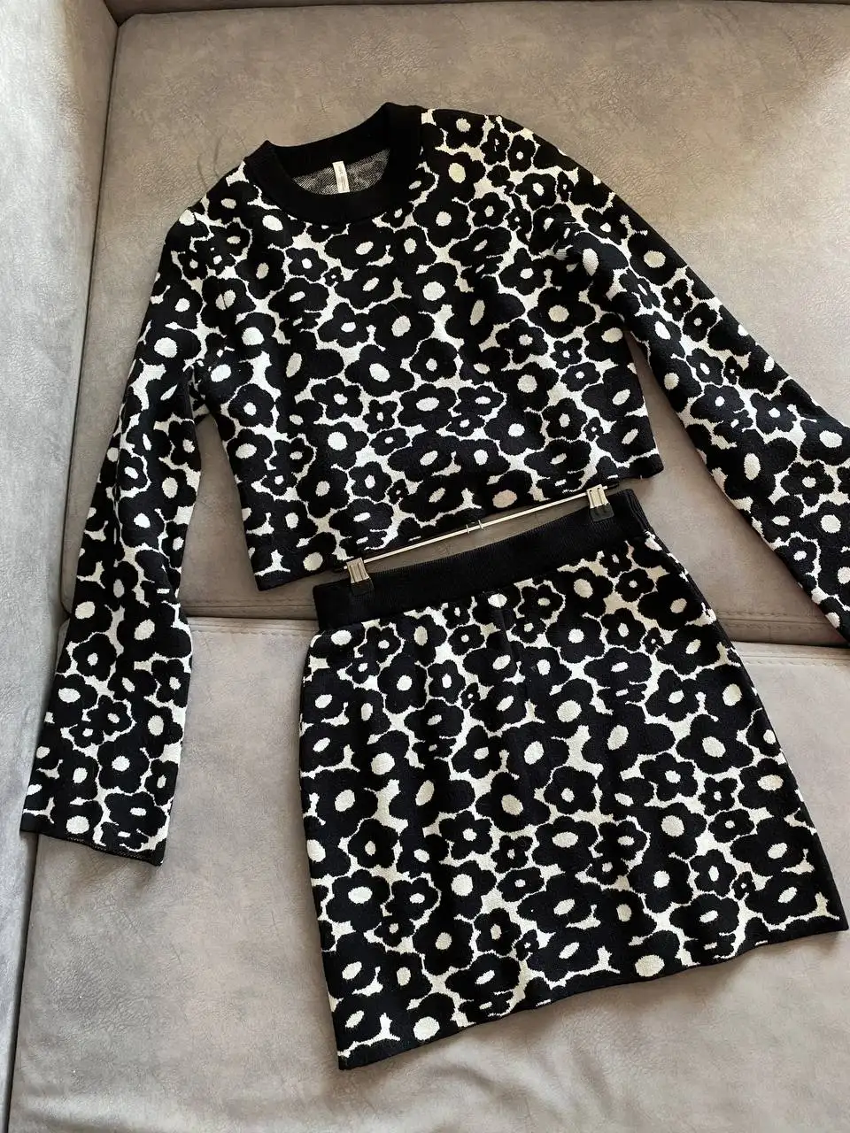 Продажа женской одежды и обуви - Женская одежда (Одежда) в Томск