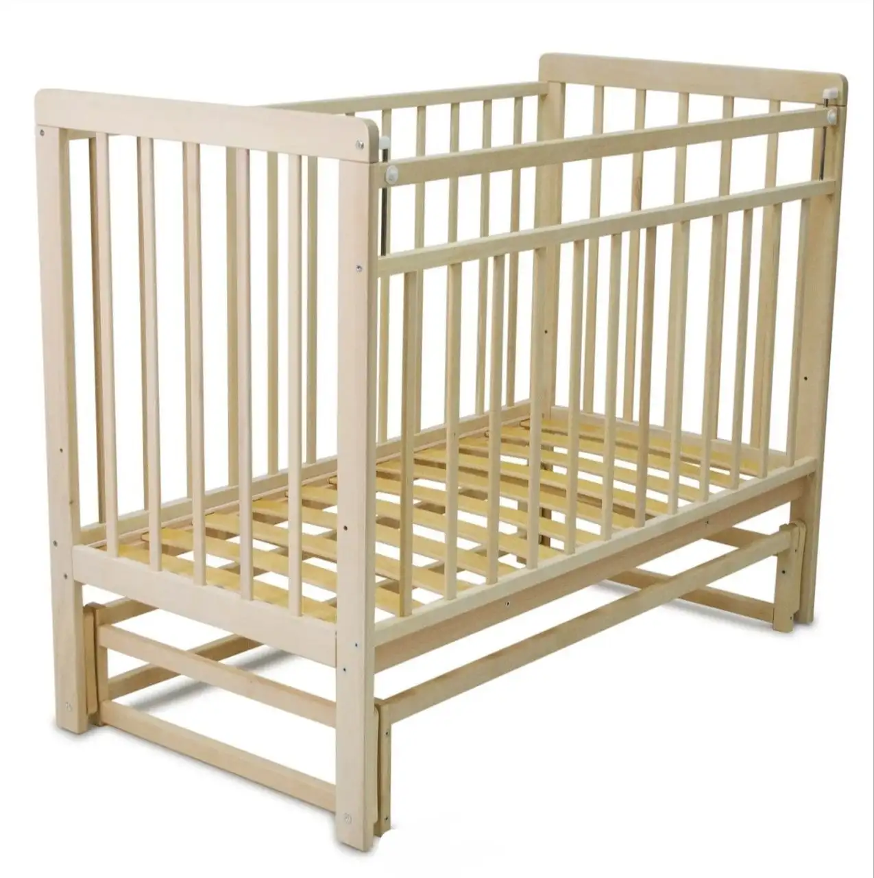 Детская кроватка с маятником и матрасом - Детская мебель (Товары для детей) в Томск