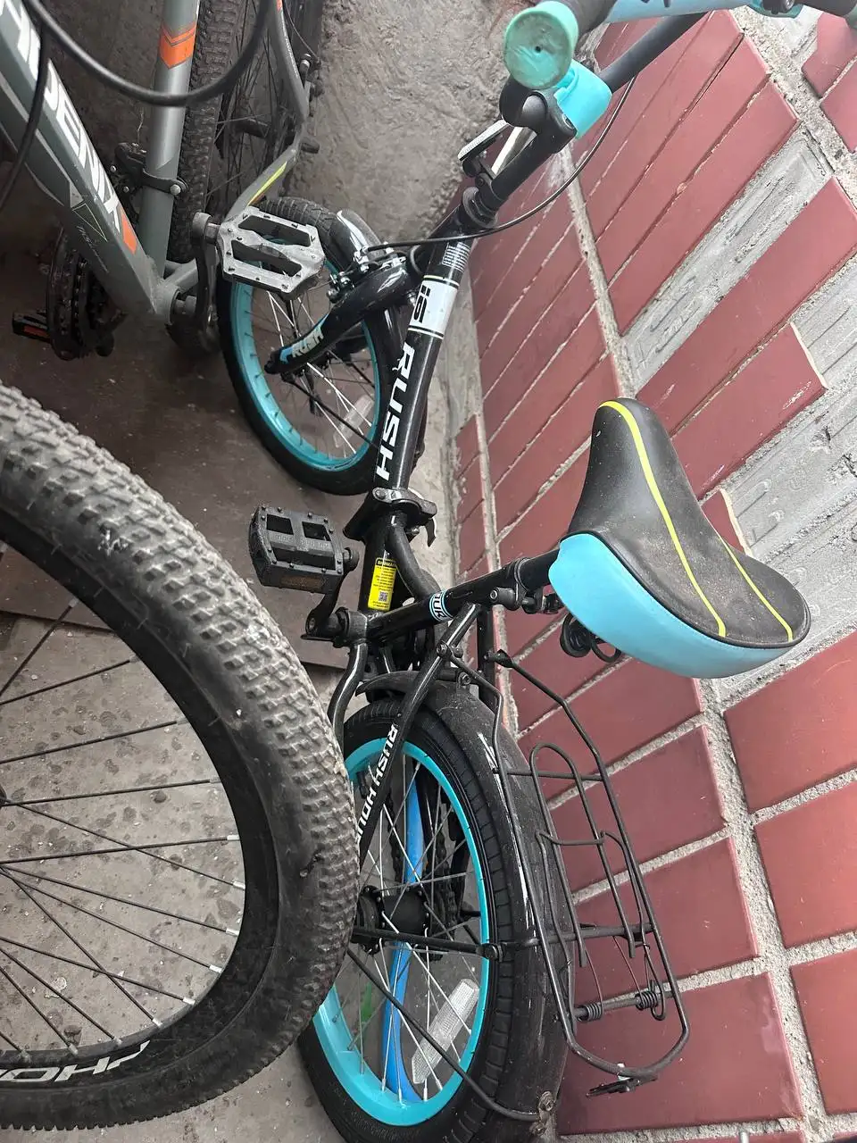 Детские лыжи рабочие - Лыжи (Хобби и отдых) в Томск