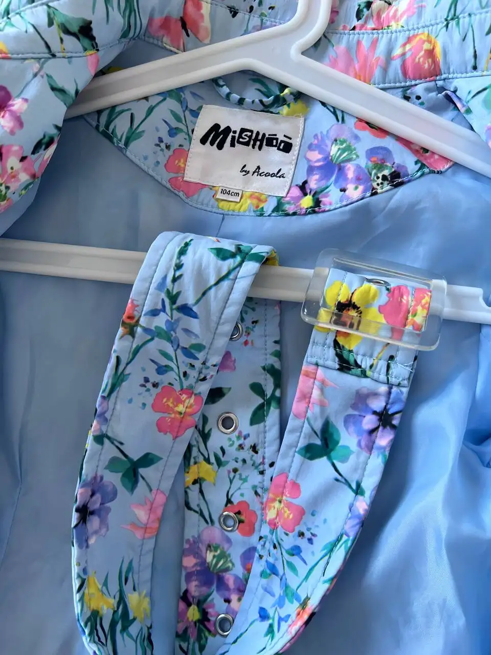 Продам тренч для девочки размер 104 - Детская одежда (Одежда) в Томск