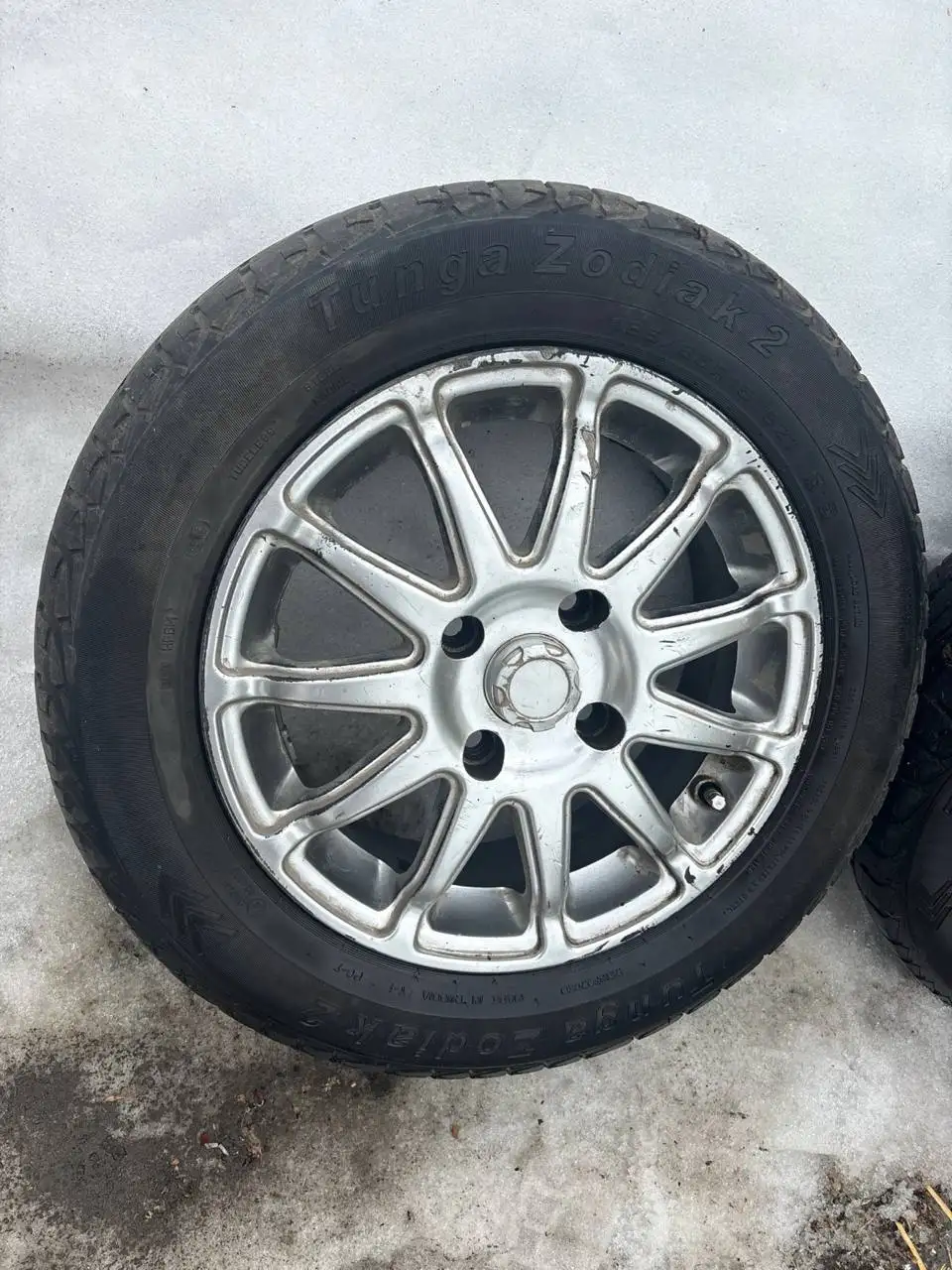 Продам литые диски с летней резиной R15 114.3 - Запчасти (Авто) в Томск