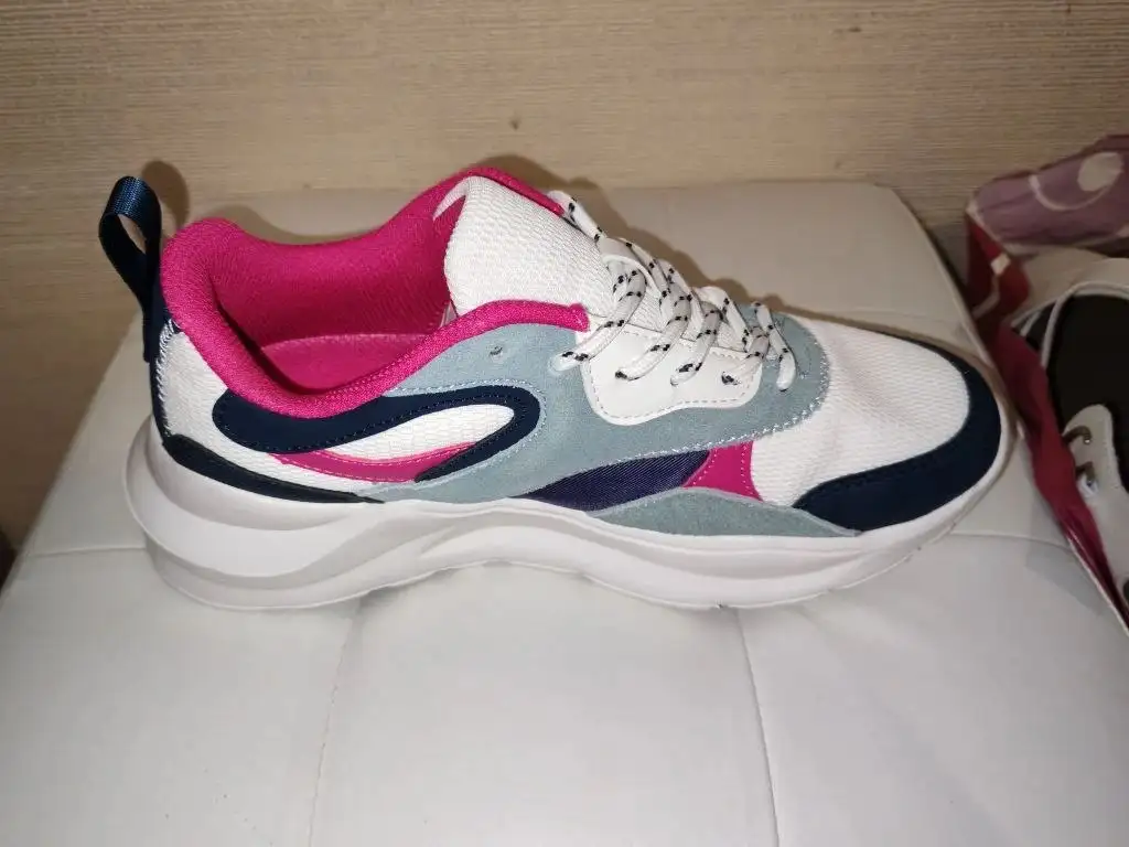 Мужская обувь размер 43 и женская одежда размер 38 - Обувь и одежда (Одежда) в Томск