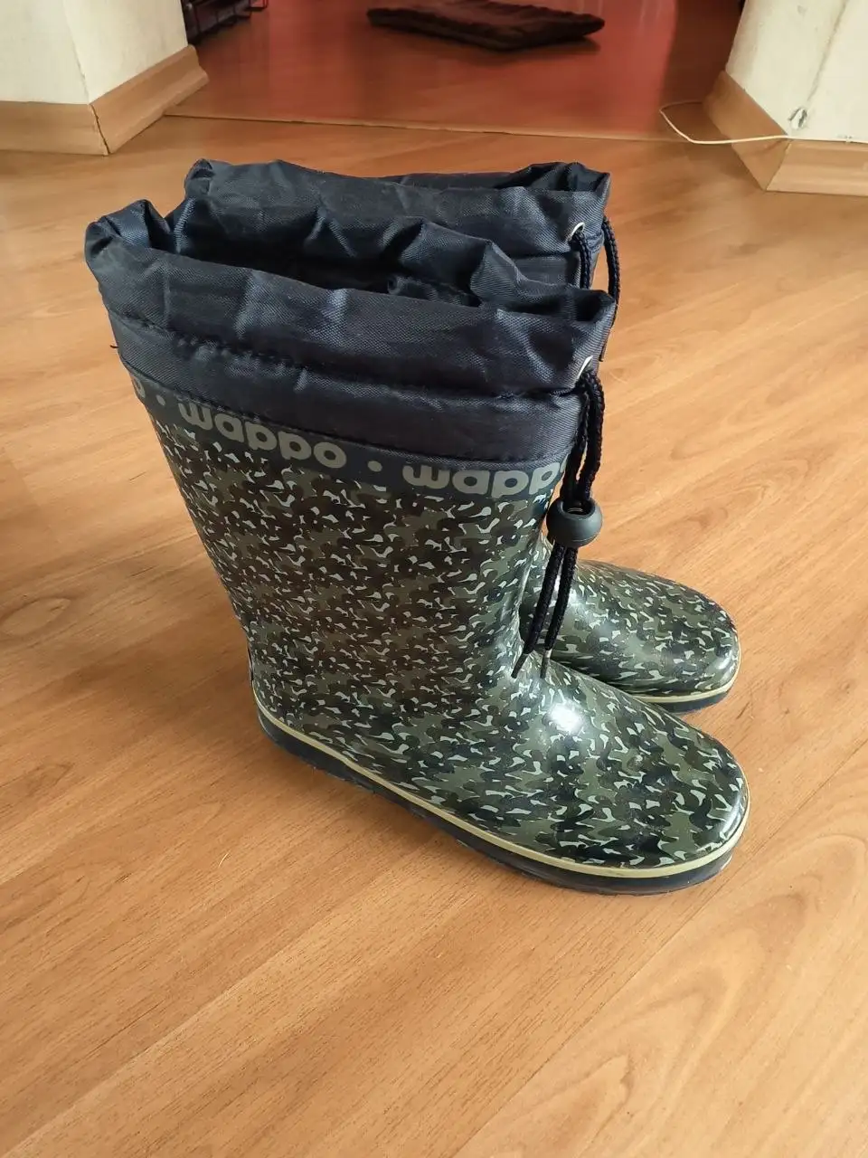 Одежда 35 размера в Томске - Одежда в Томск