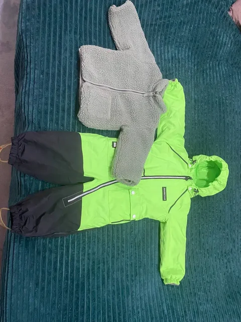 Санки и комбинезон для детей - Товары для детей в Томск