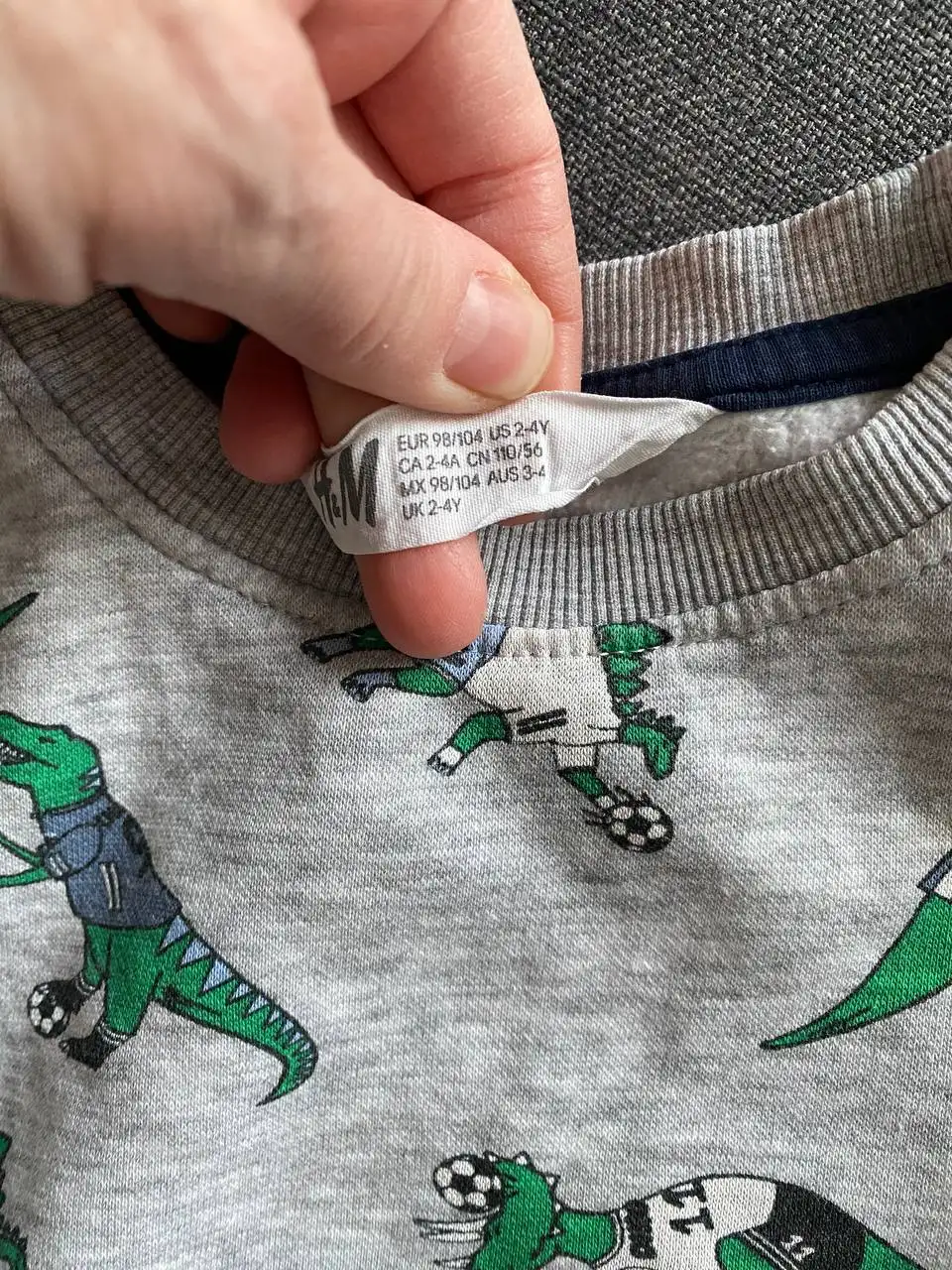 Свитшот H&M размер 98-104 - Верхняя одежда (Одежда) в Томск