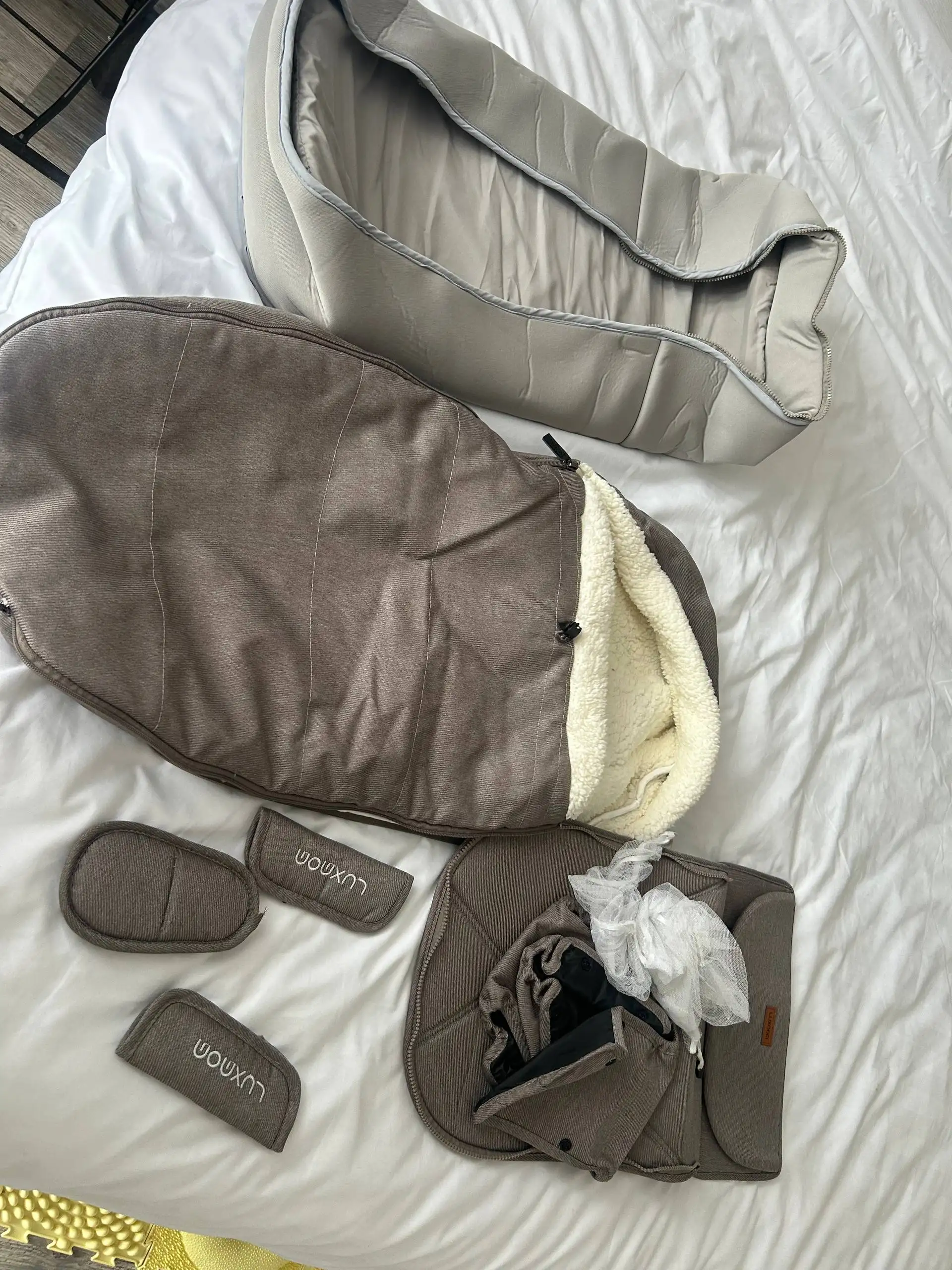 Детская коляска-трансформер с перекидным блоком - Детские коляски (Товары для детей) в Томск