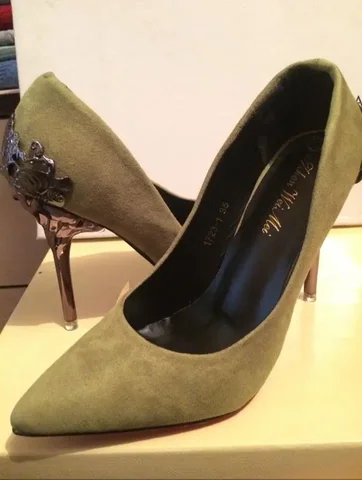 Туфельки в отличном состоянии - Рабочая одежда в Томск