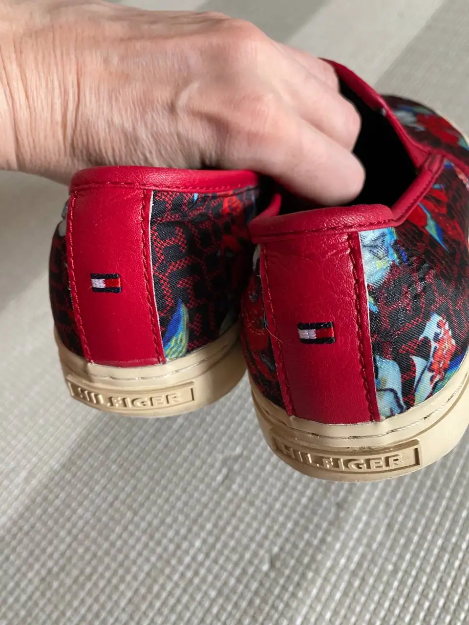 Кеды Tommy Hilfiger размер 37 - Обувь (Одежда) в Томск